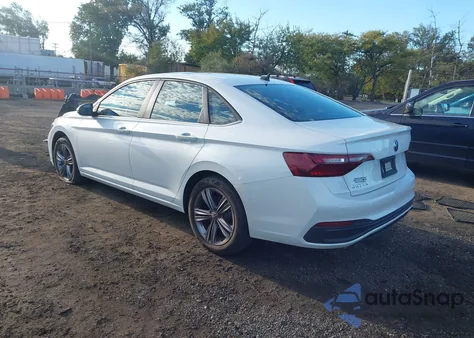 2024 Volkswagen Jetta 1.5T Se from USA, damaged, VIN 3VW7M7BUXRM023269